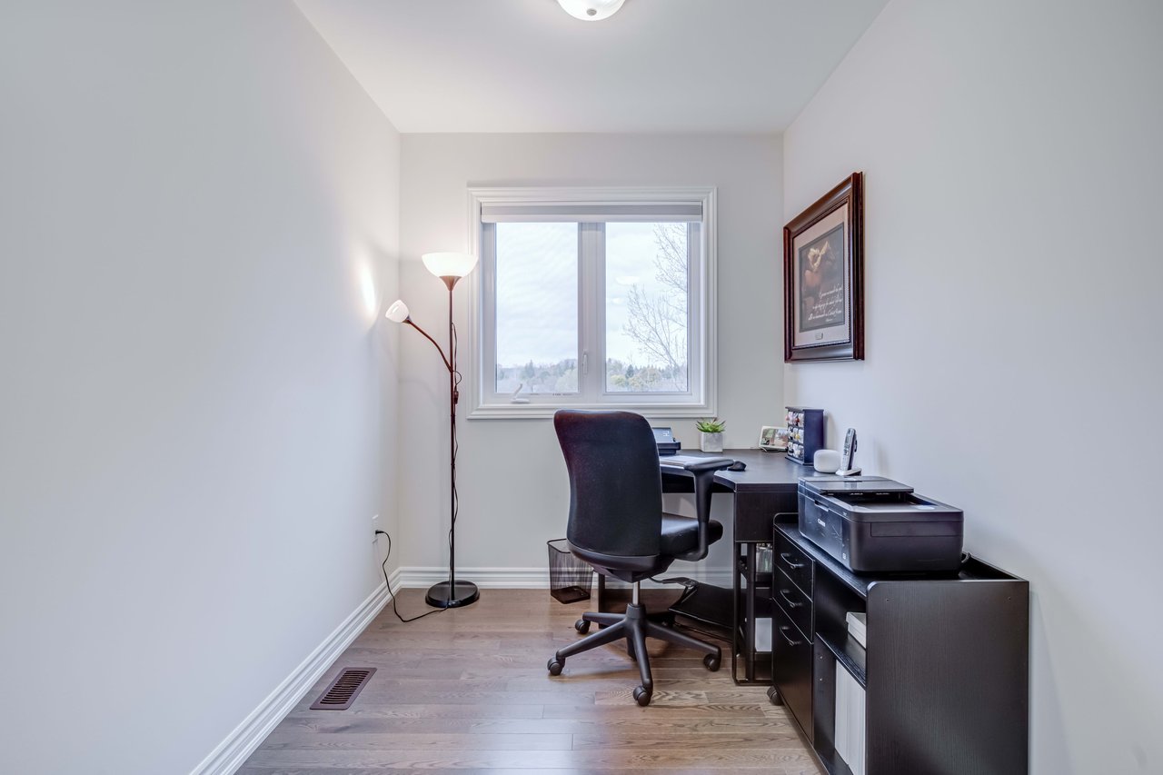6 Dreamland Lane