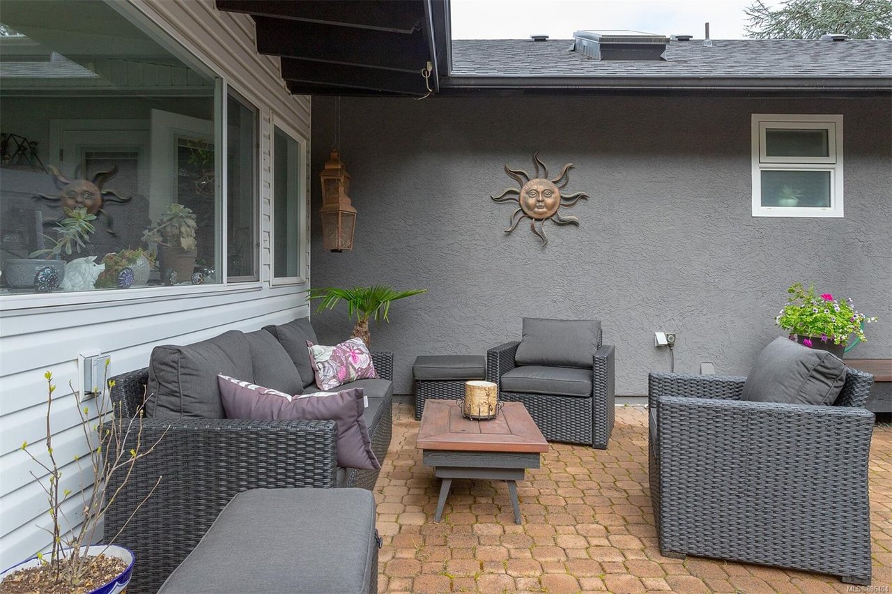 7448 East Saanich Rd, Central Saanich
