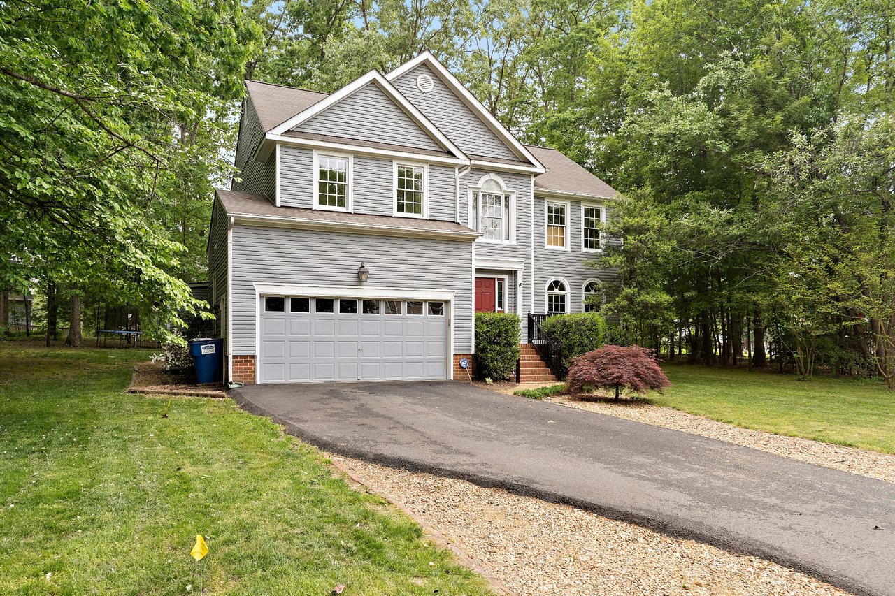 6007 Oak Landing Drive