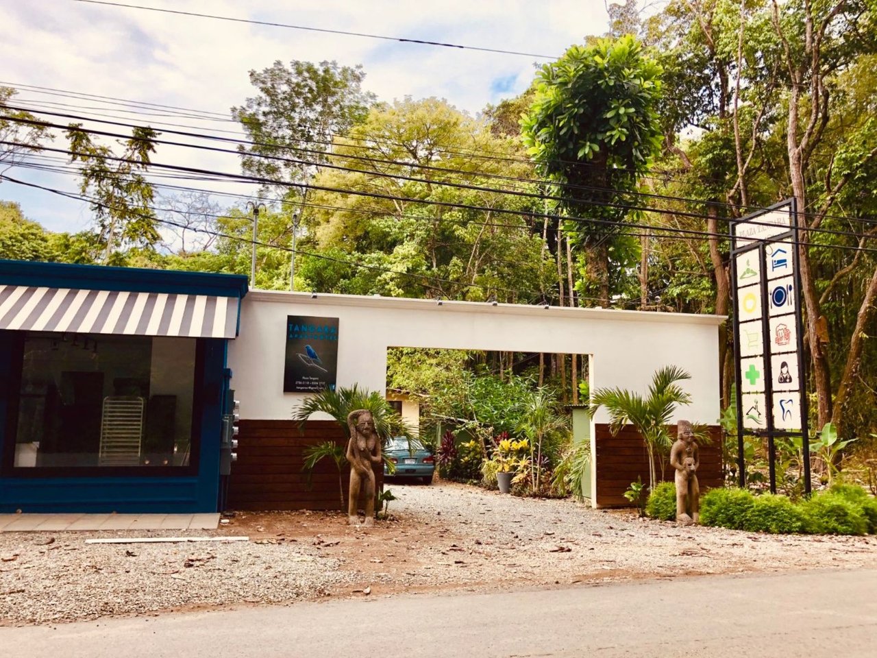 Boutique Hotel and Commercial Plaza, Ojochal, Puntarenas