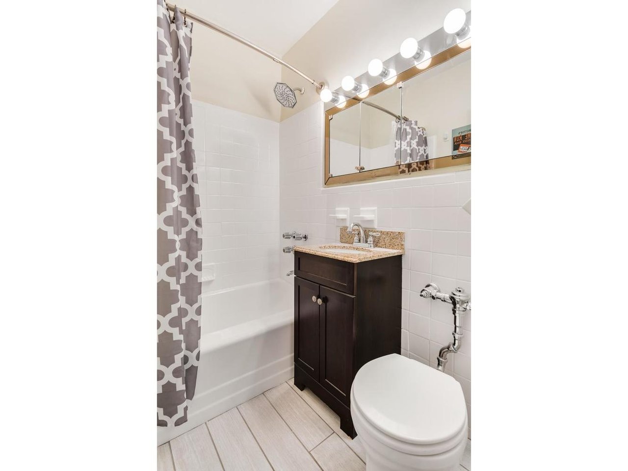 330 E 83rd St, #4D