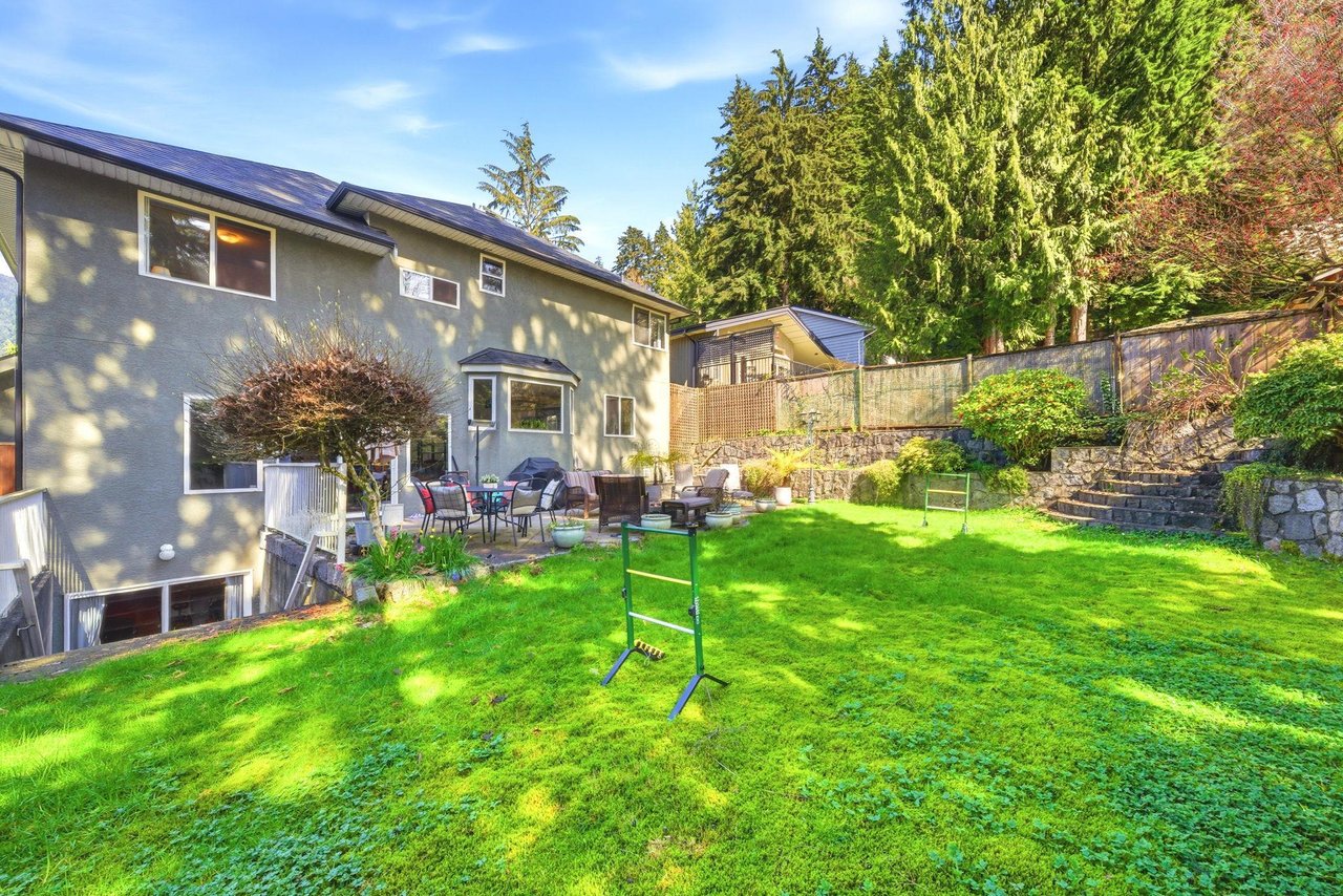 4575 Cliffmont Rd