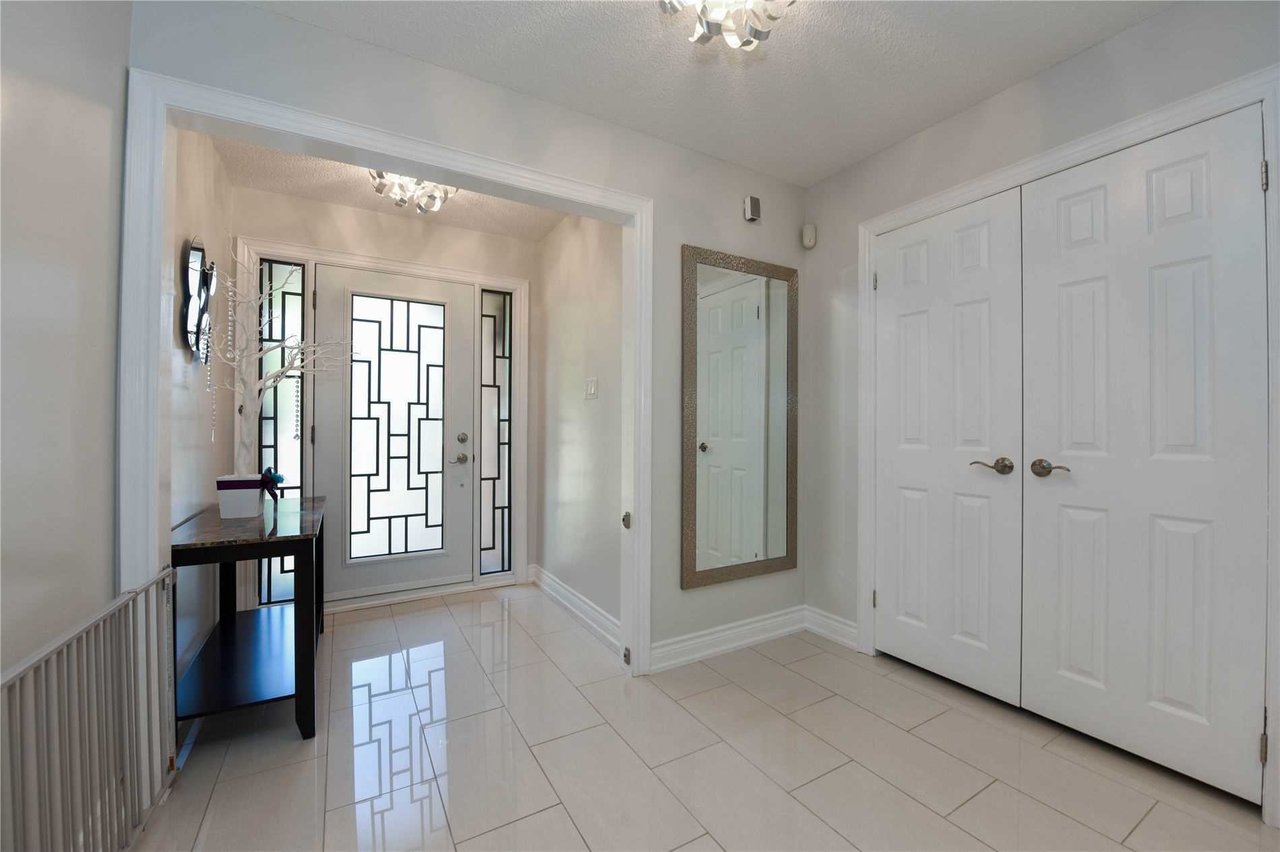 3465 Marmac Cres