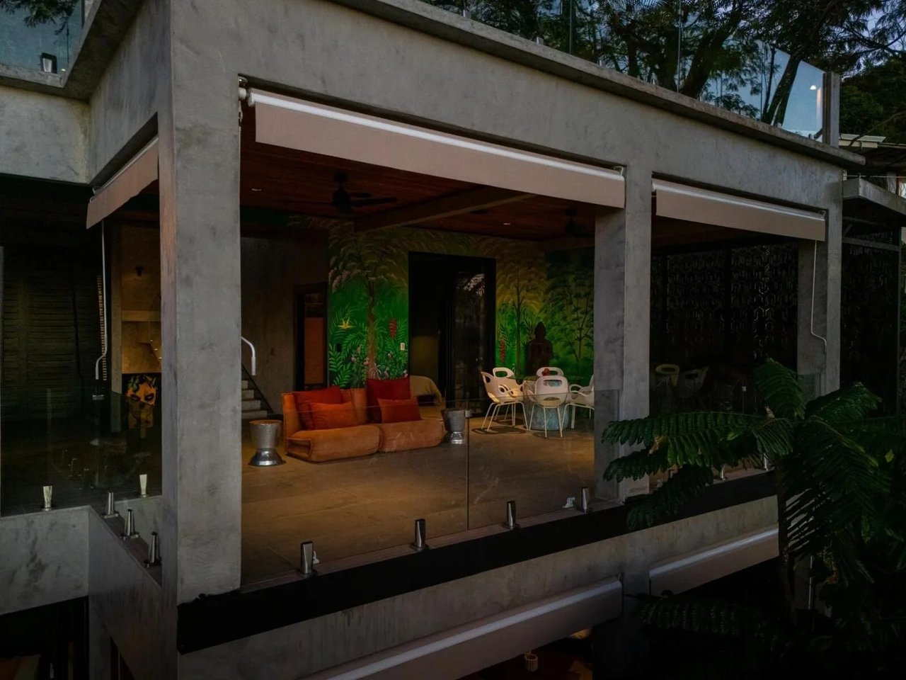 Rooftop Pool Modern Luxury Estate, Manuel Antonio, Puntarenas