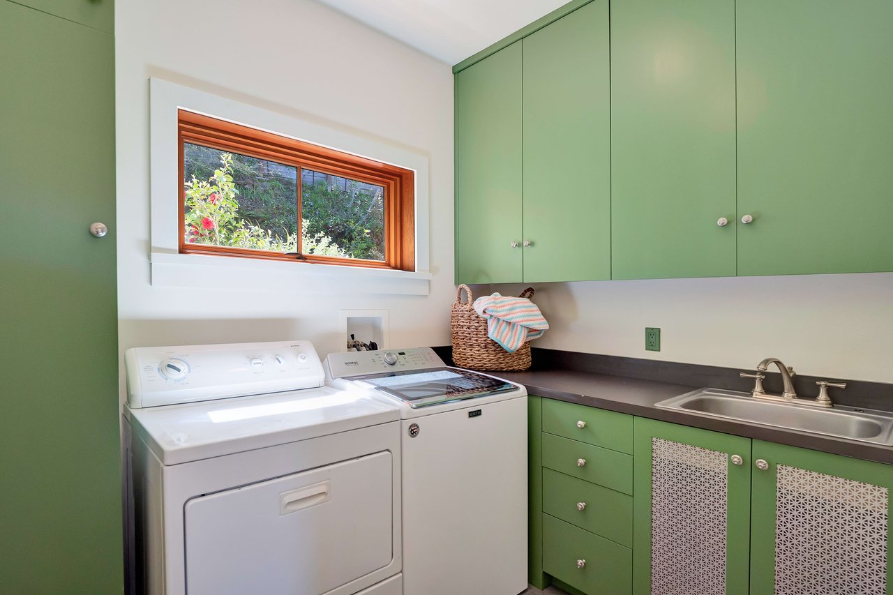 880 Bolinas Road, Fairfax