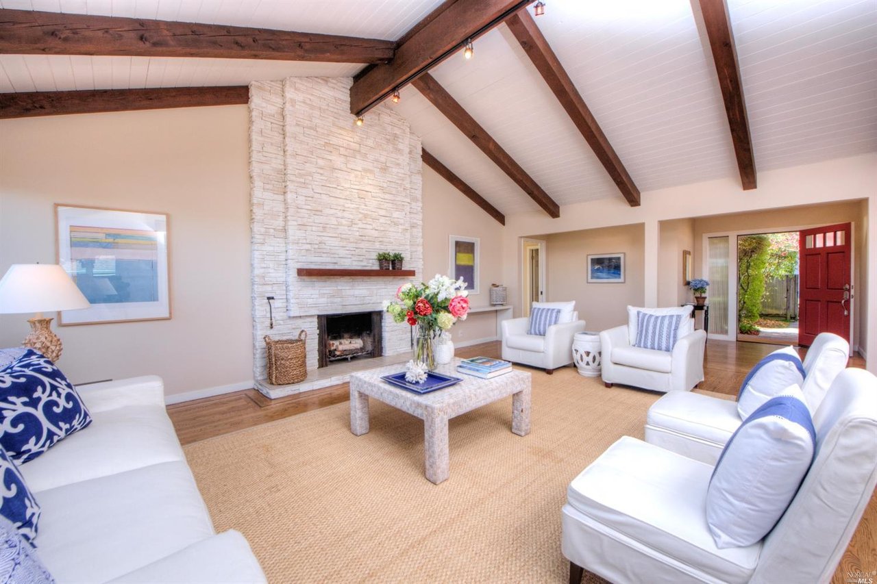 Charming Waterfront Property with Private Boat Dock- Represented Seller