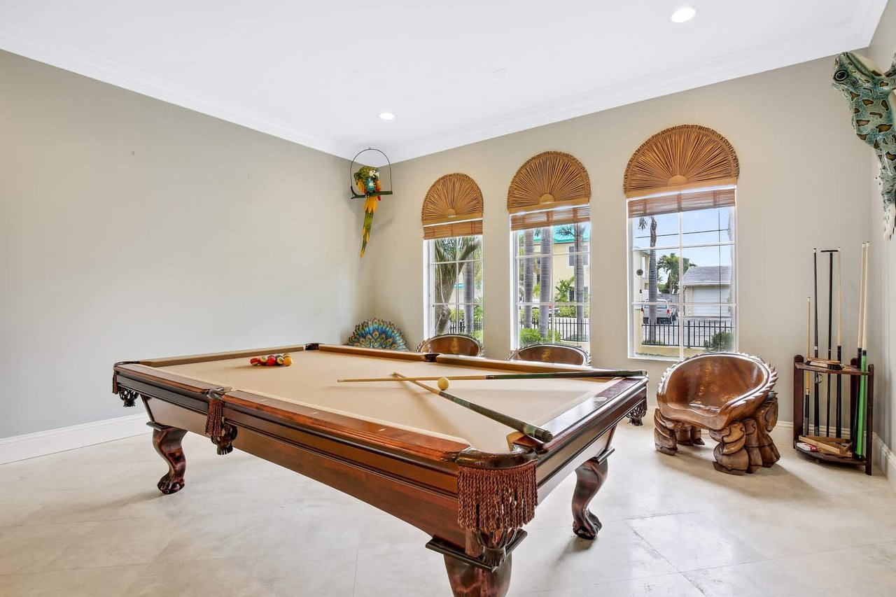 820 Ocean Inlet Dr