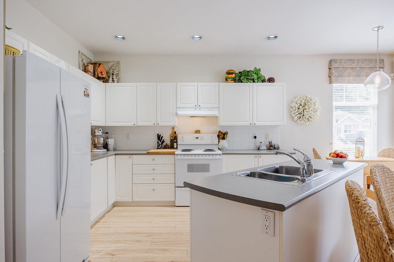 30-20770 97b Ave
