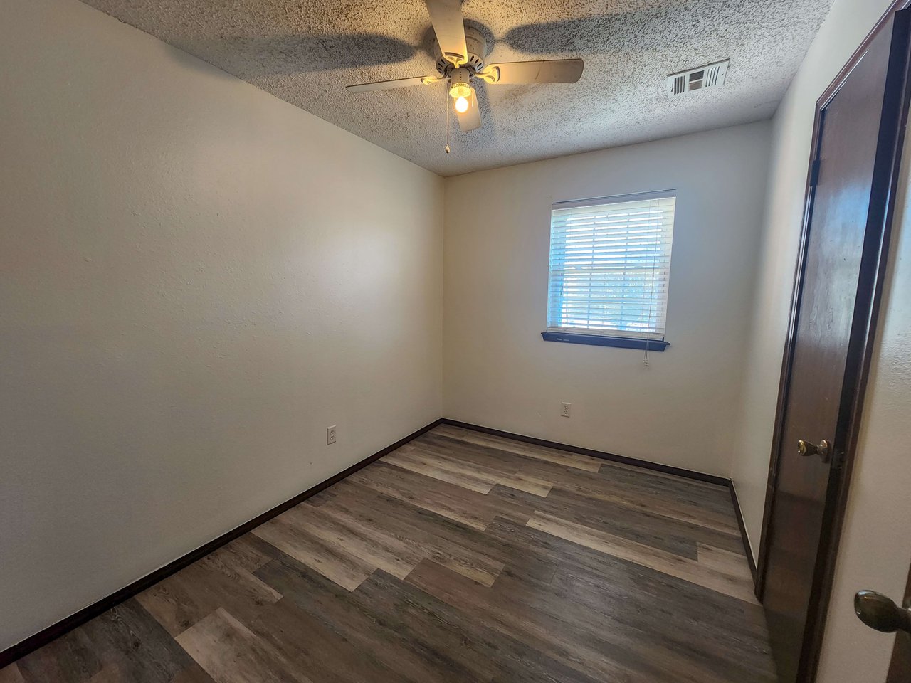 3901 N Kickapoo Unit 33