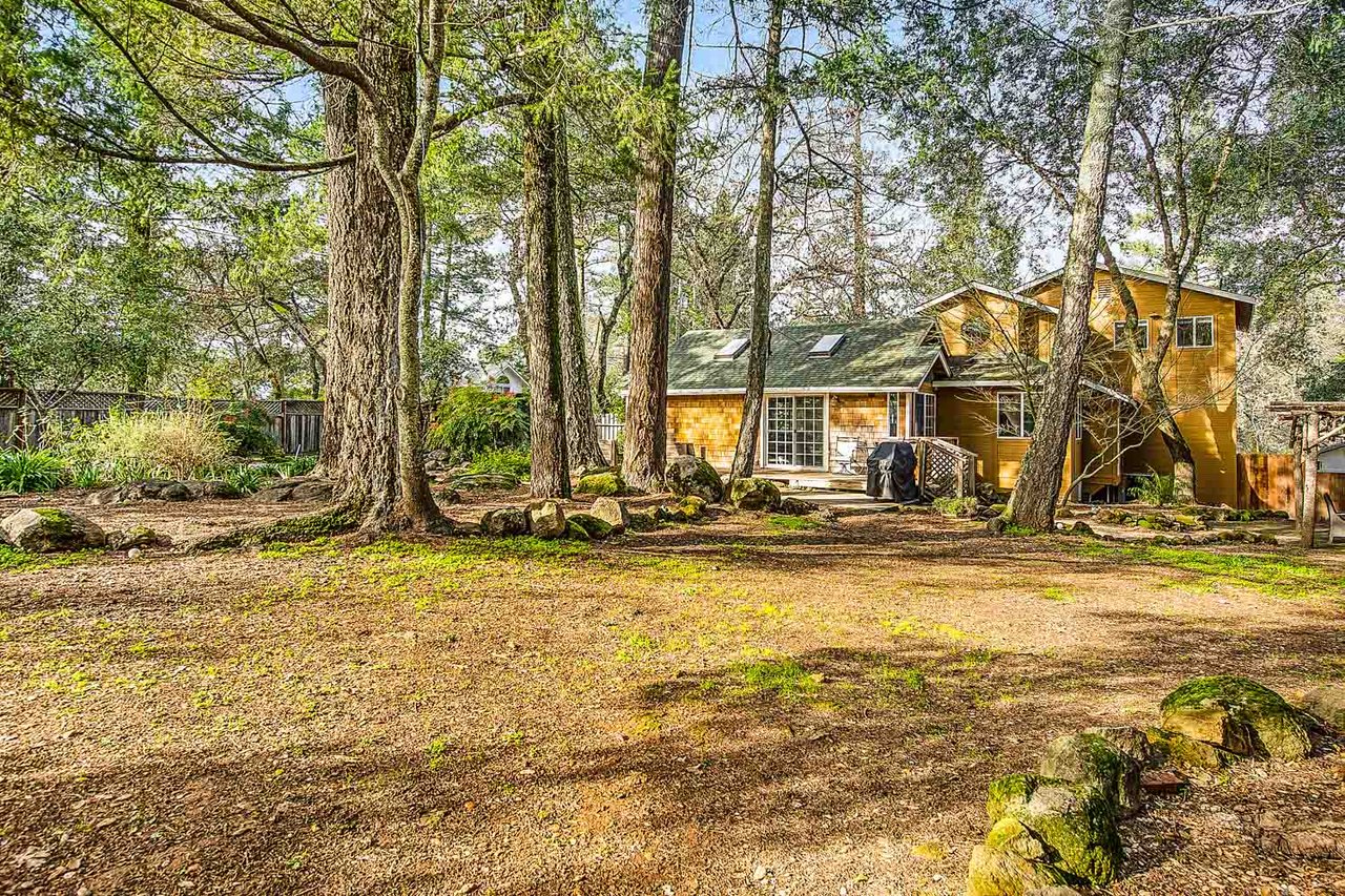 Pristine St. Helena Home - SOLD