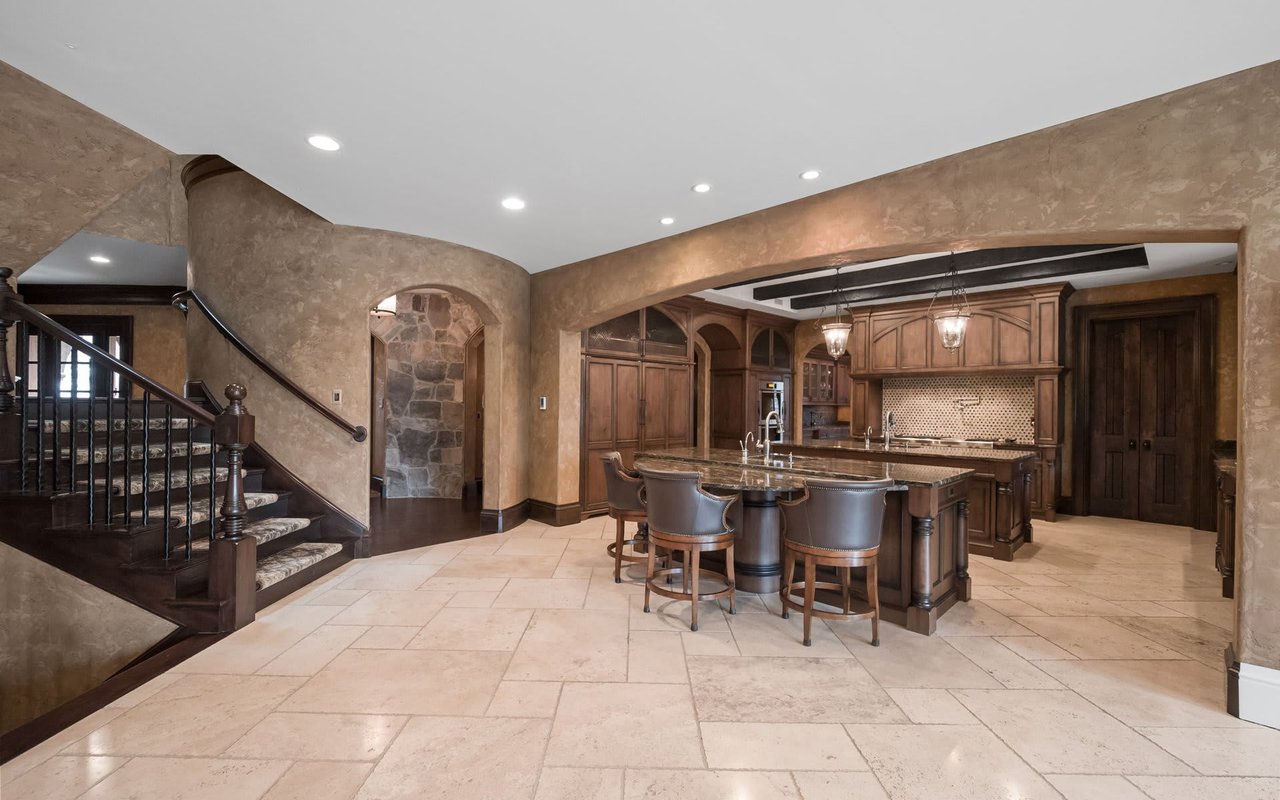 26565 Scenic Drive