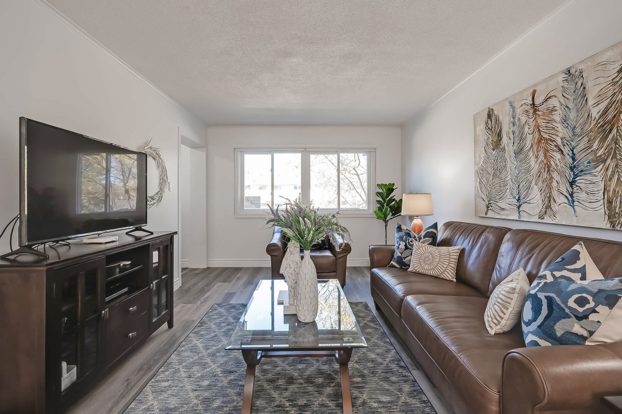 5-80 Sarah Lane Unit: 5