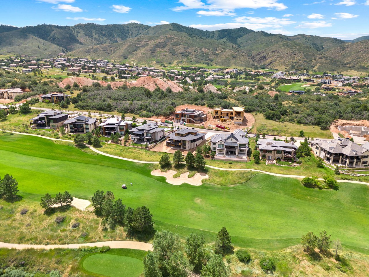 Private Club Benefits, Colorado Luxury Homes