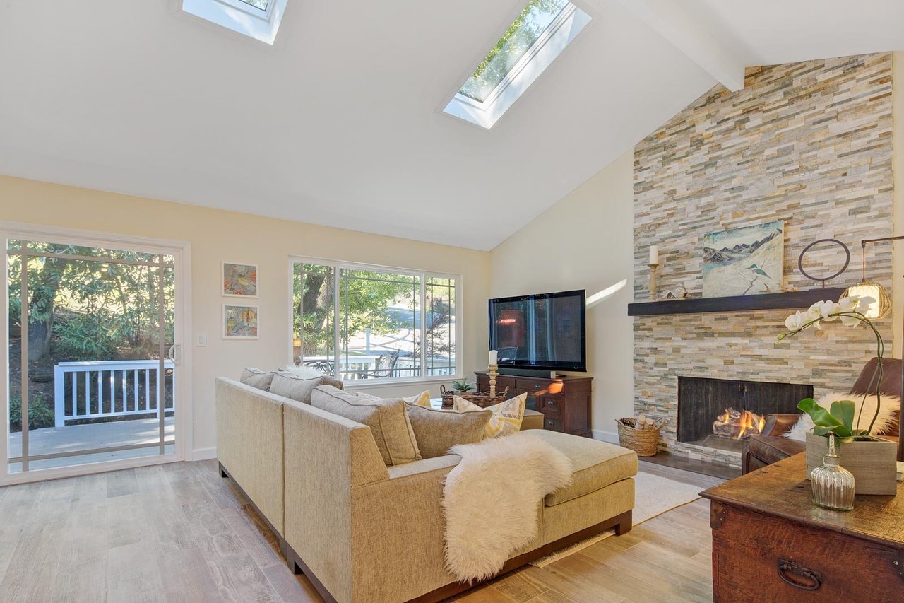 45 Miwok Drive, San Anselmo