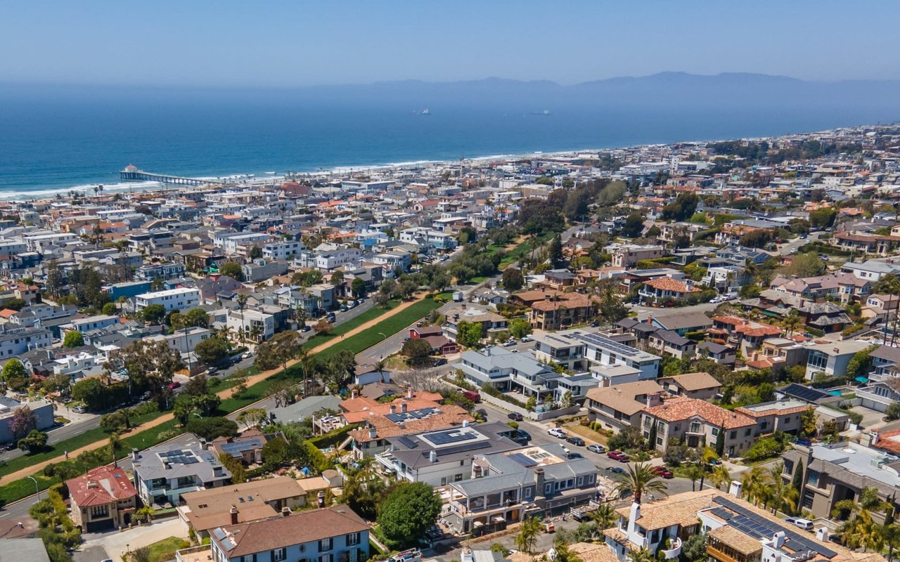 Manhattan Beach Hill Section