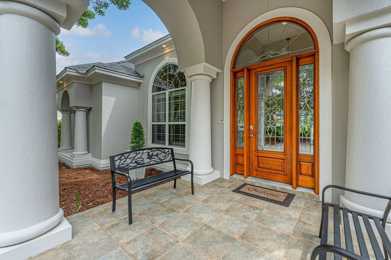 6290 Augusta Cove