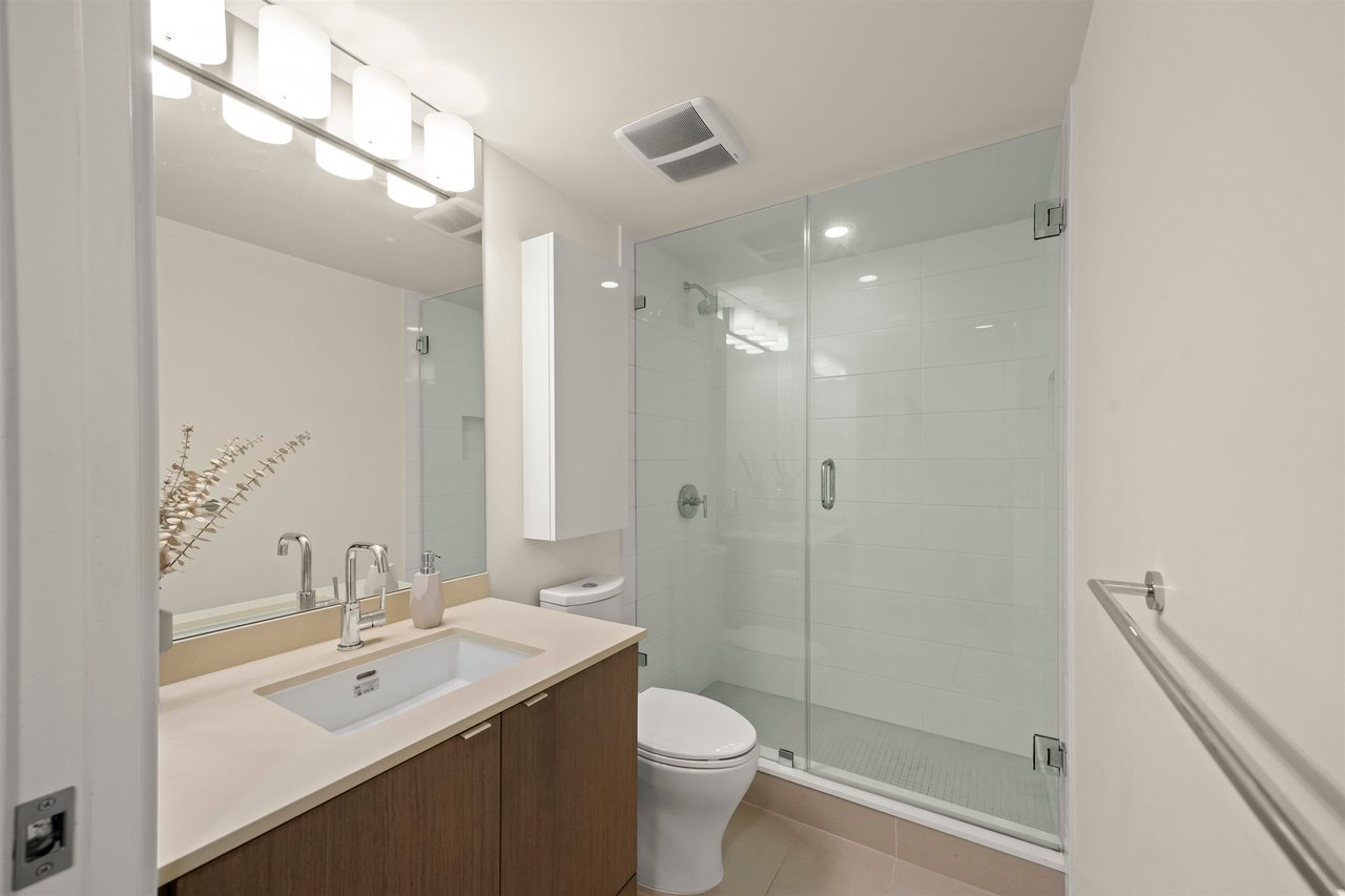 1009-111 E 1st Avenue, Vancouver
