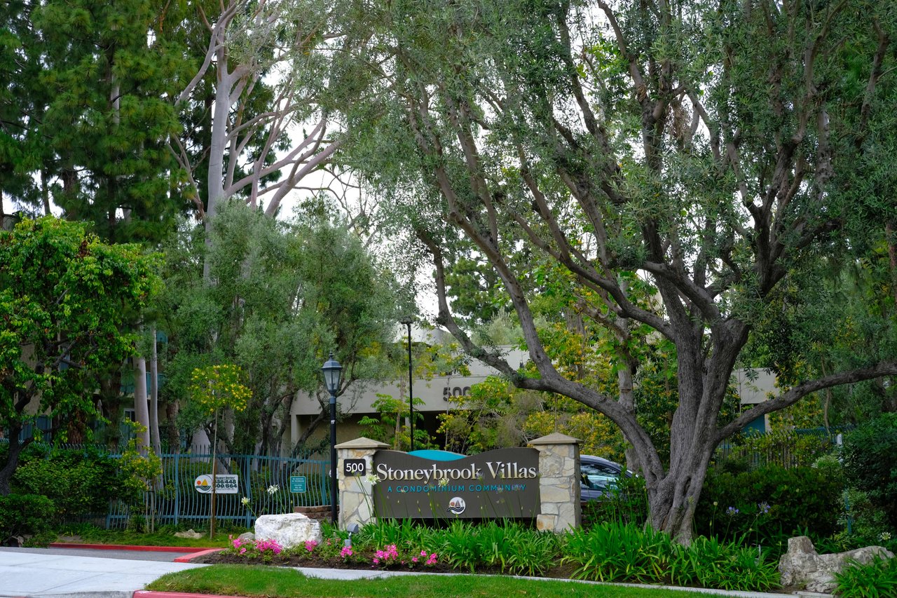 576 N Bellflower Blvd #231