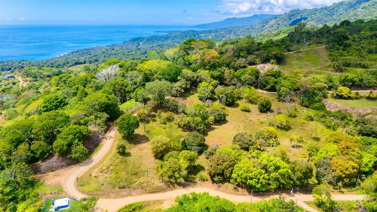 Versatile Development Lot, Ojochal, Puntarenas