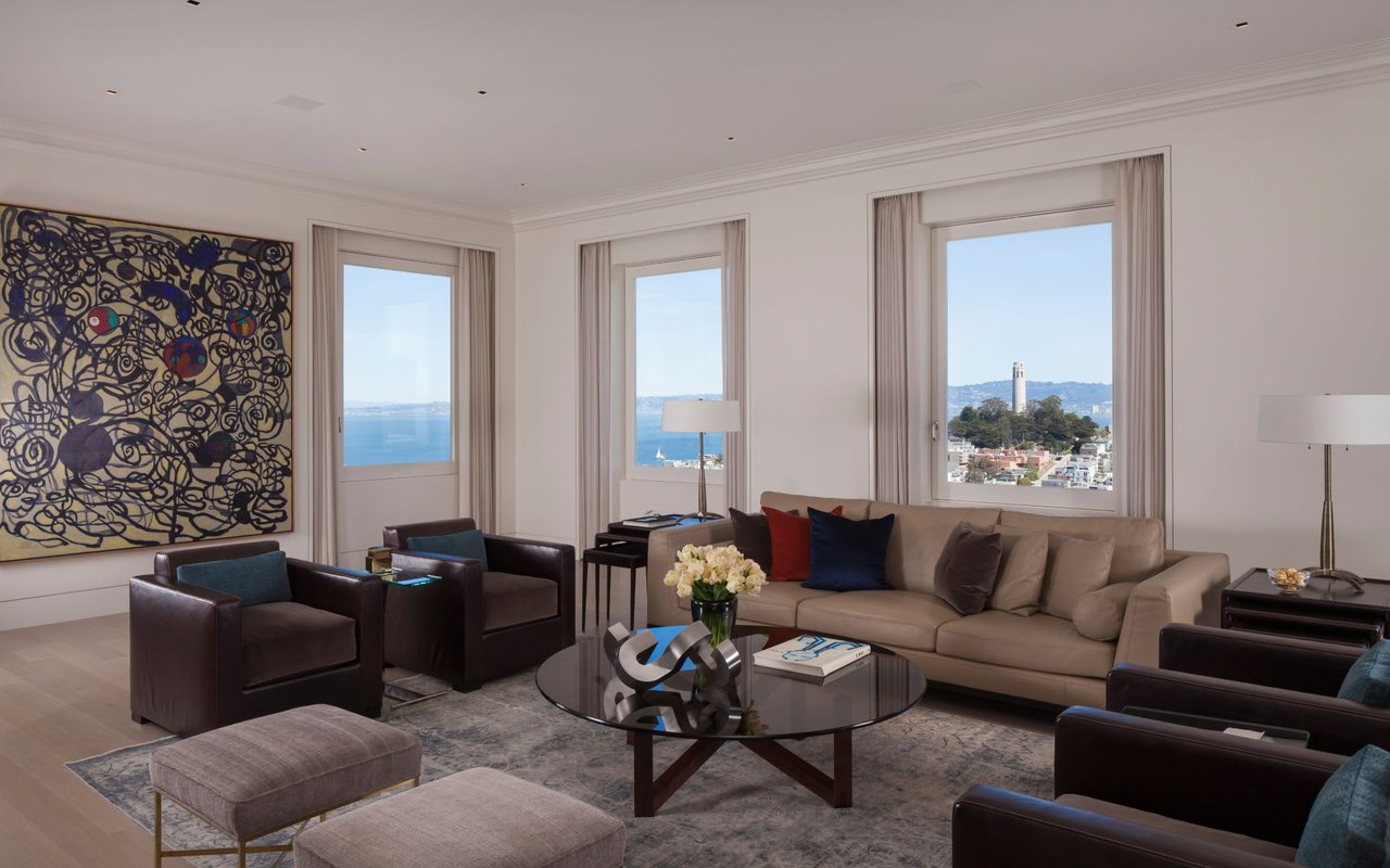 Landmark and Water Views at 945 Green