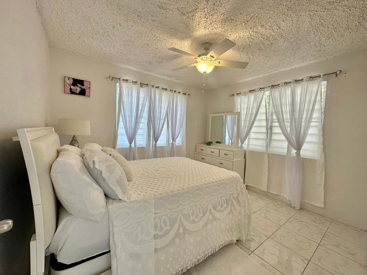 823 Harrigan Estate 2 Bedroom Apartment
