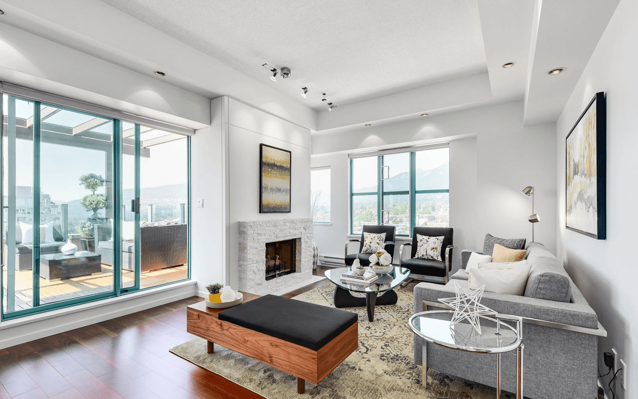 Should I Commute to Own a House?