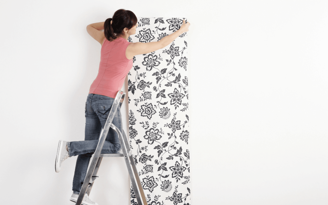 5 Cheap, Easy and Creative Ways to Deal with a Bad Wall