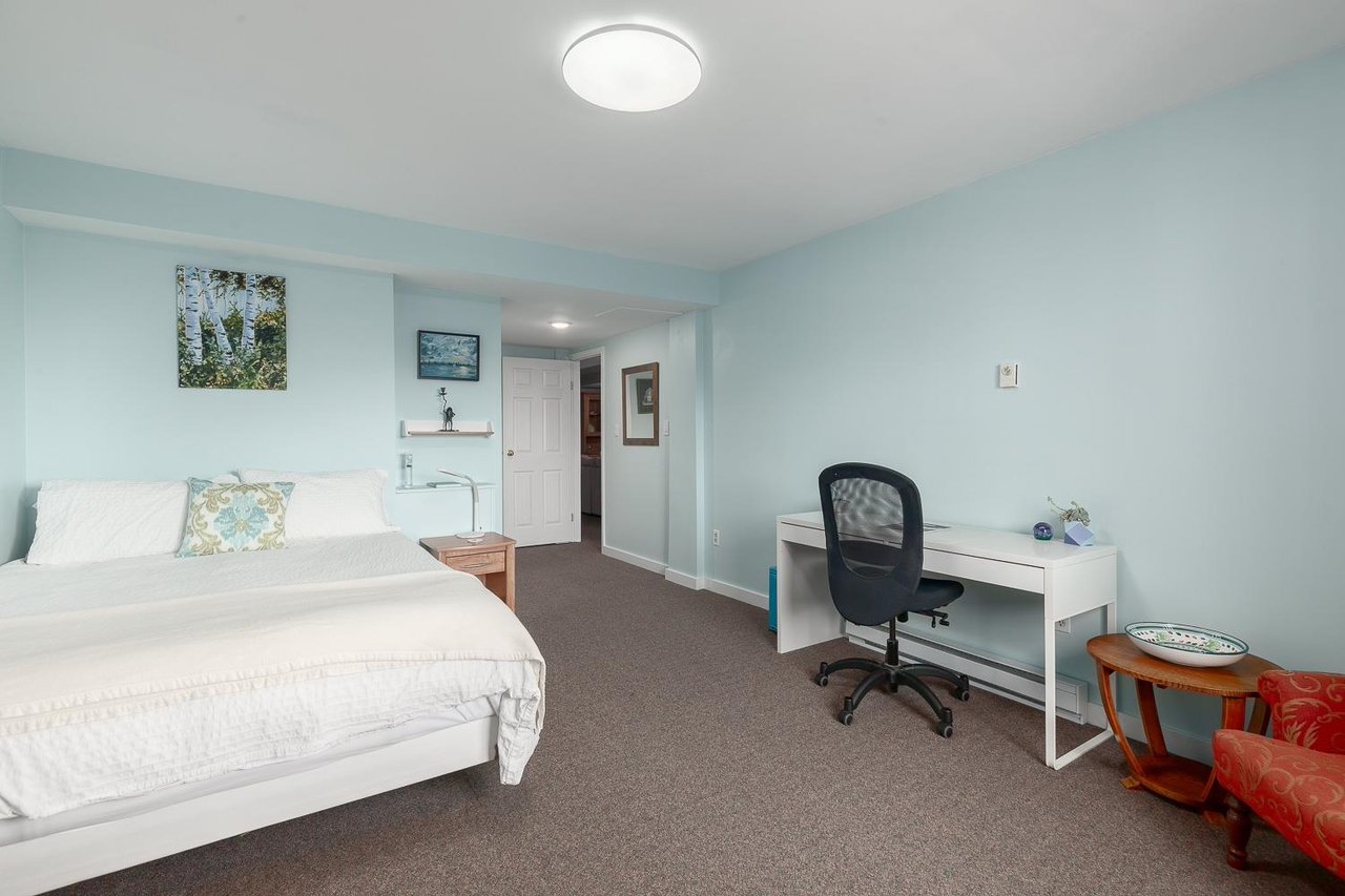 5709 Owl Ct