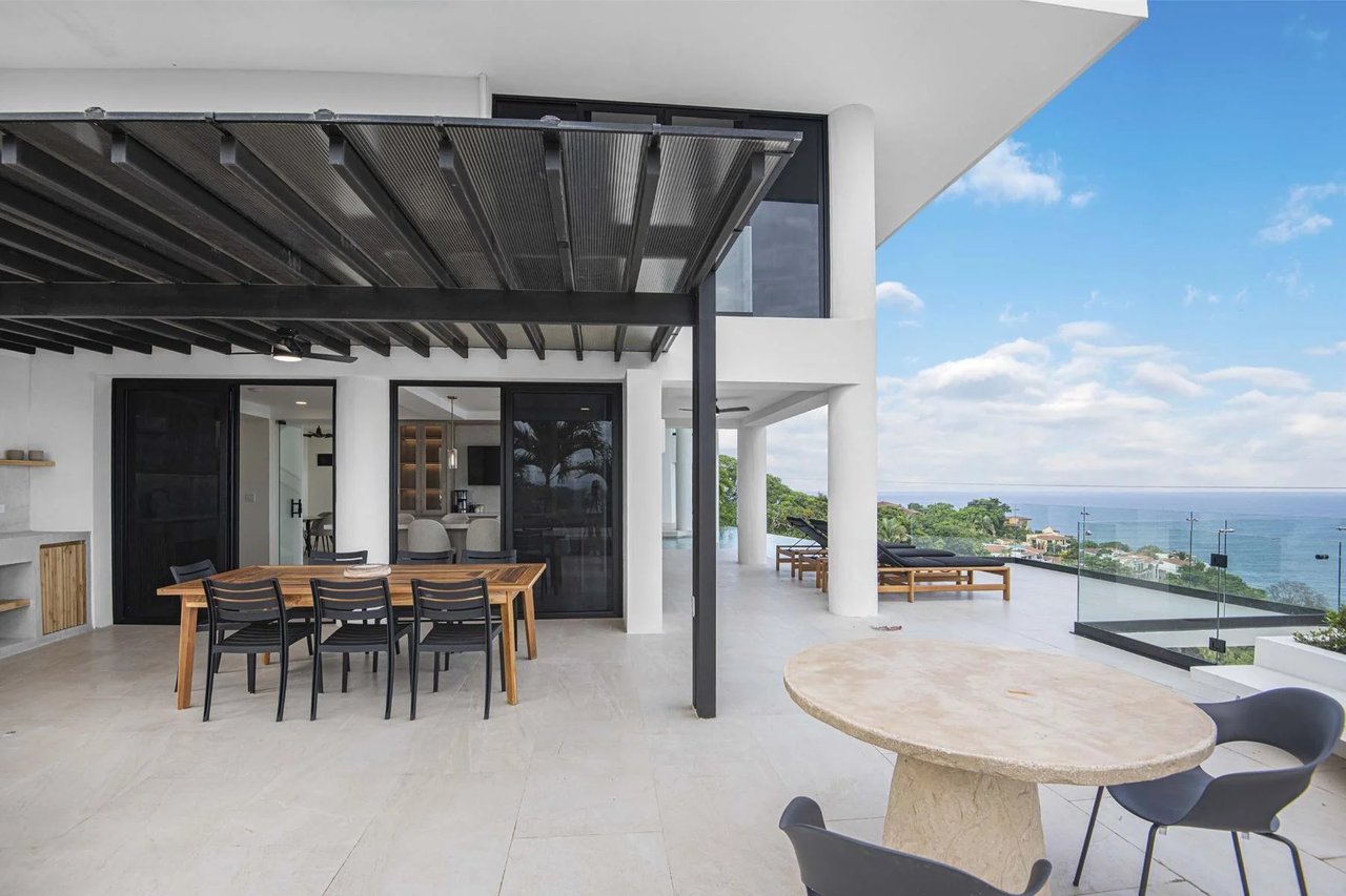 Cliffside Ocean View Estate, Jaco, Puntarenas