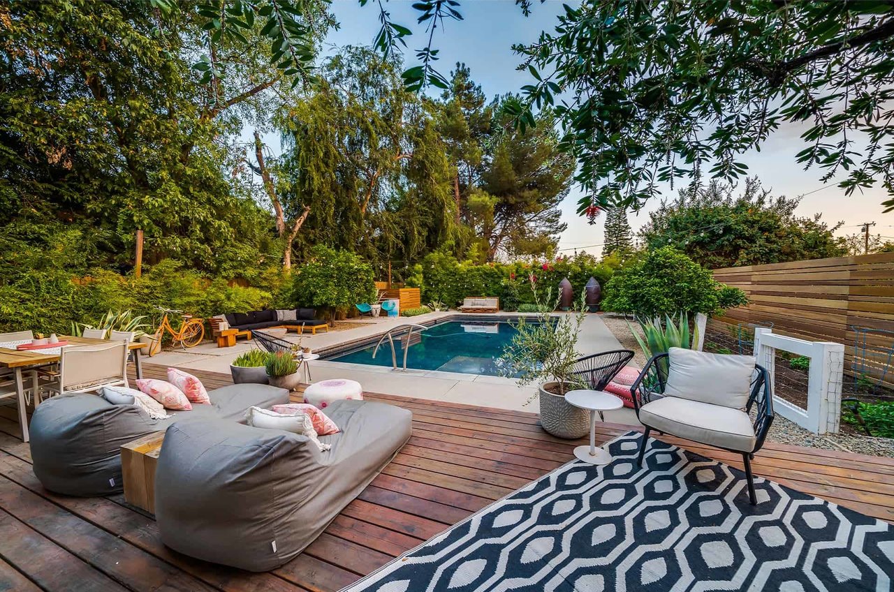 ‘Toy Story 4’ Writer Stephany Folsom Plots Her Way Into Altadena Mid-Century