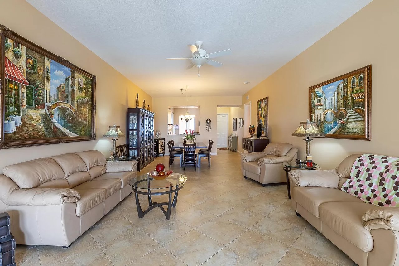 37 Harbour Isle Dr E UNIT 303
