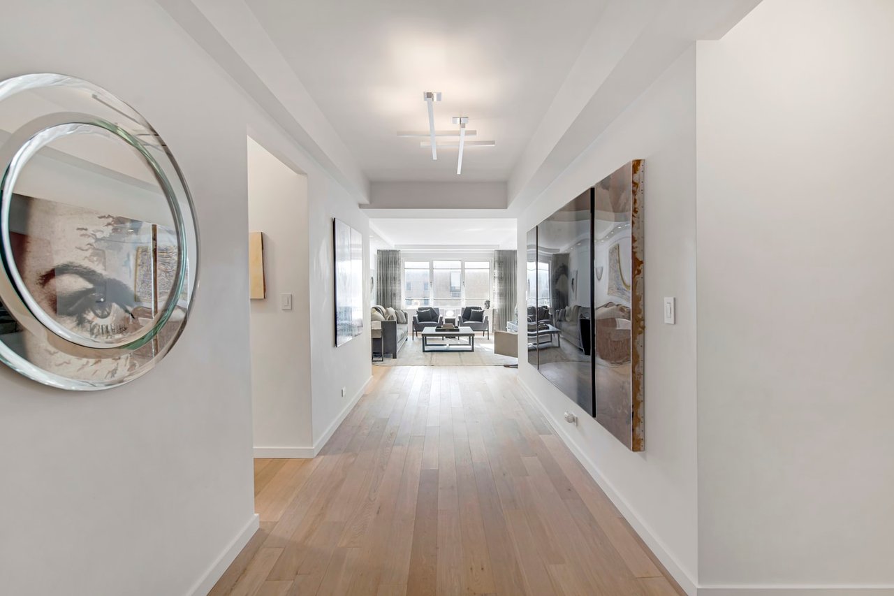 880 Fifth Ave #8K