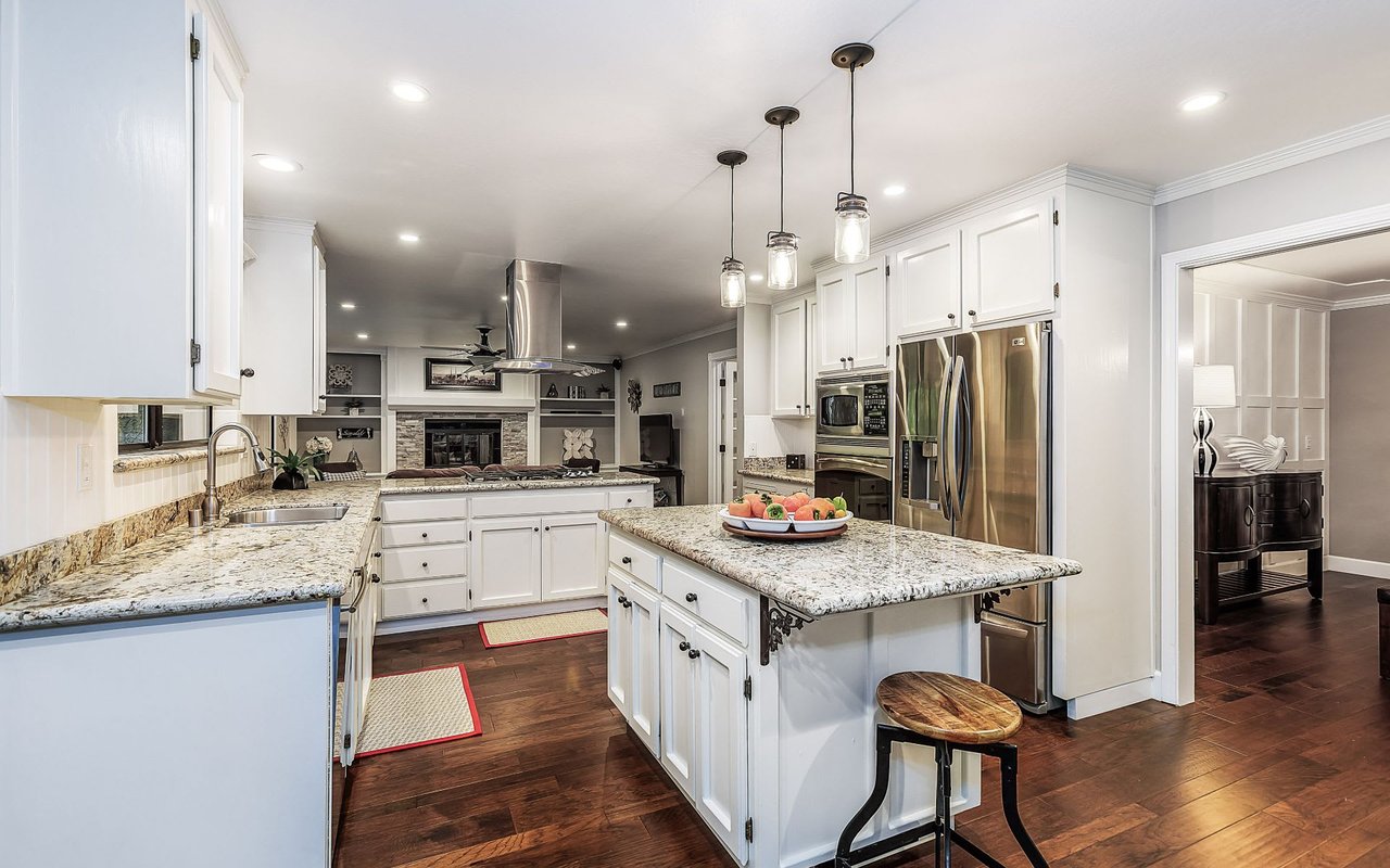 415 Fremerey Ct