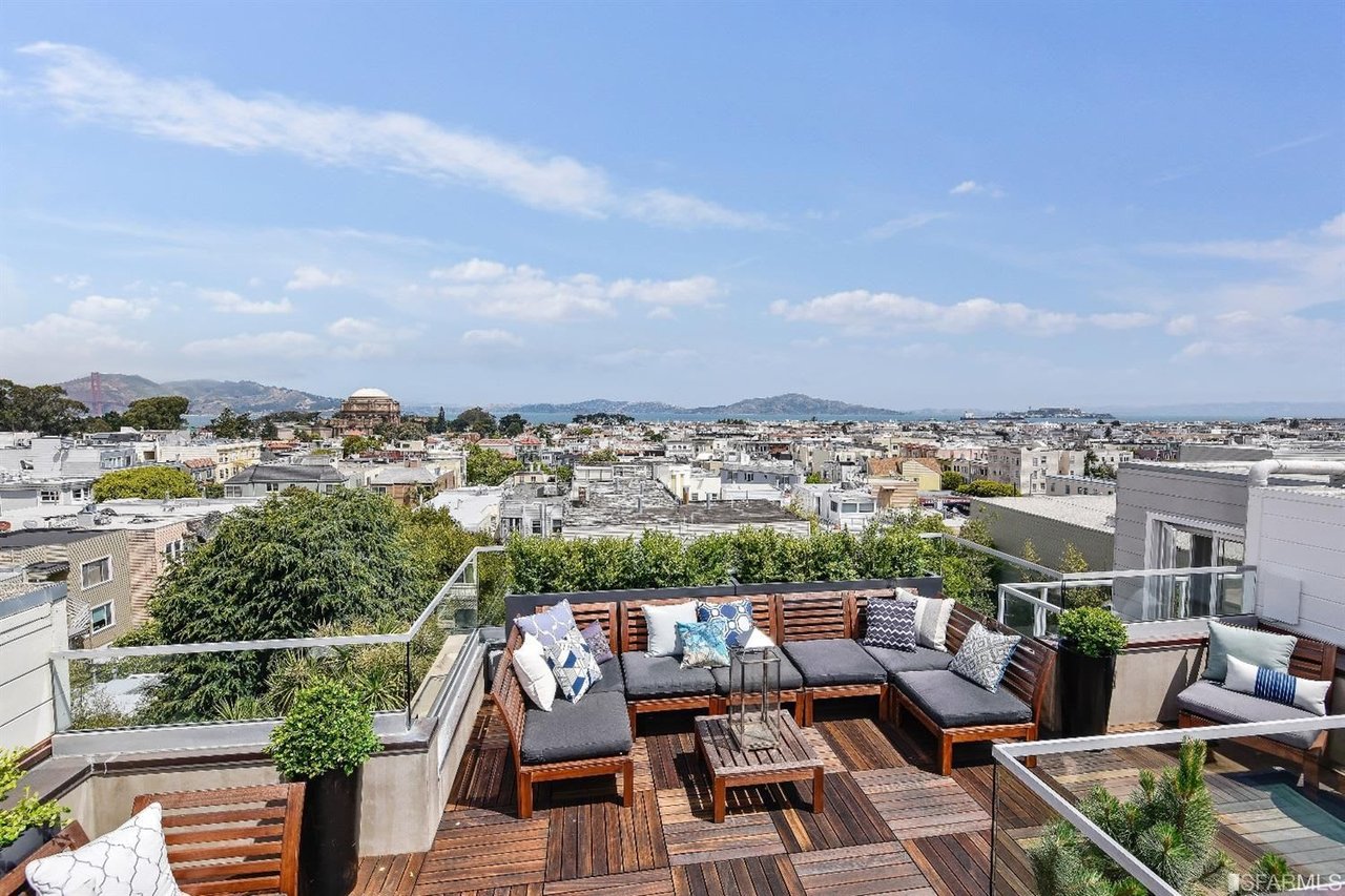 Why People Love Living in Cow Hollow