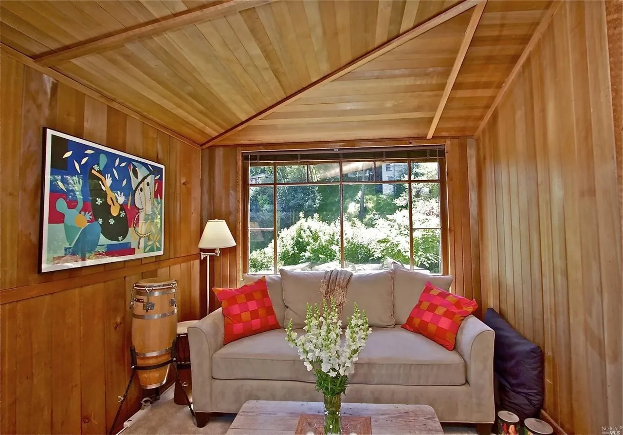 9 Berry Trail