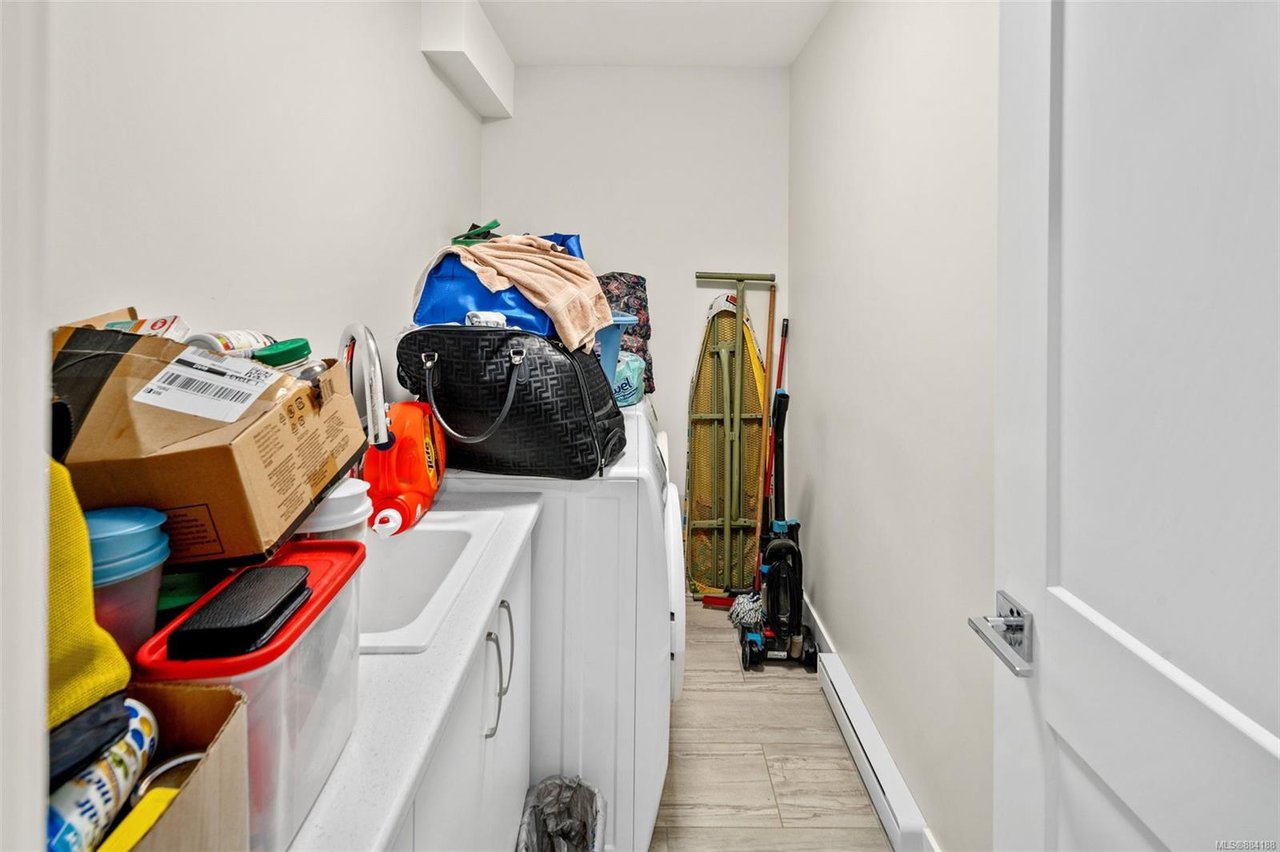 2544 West Trail Crt, Sooke