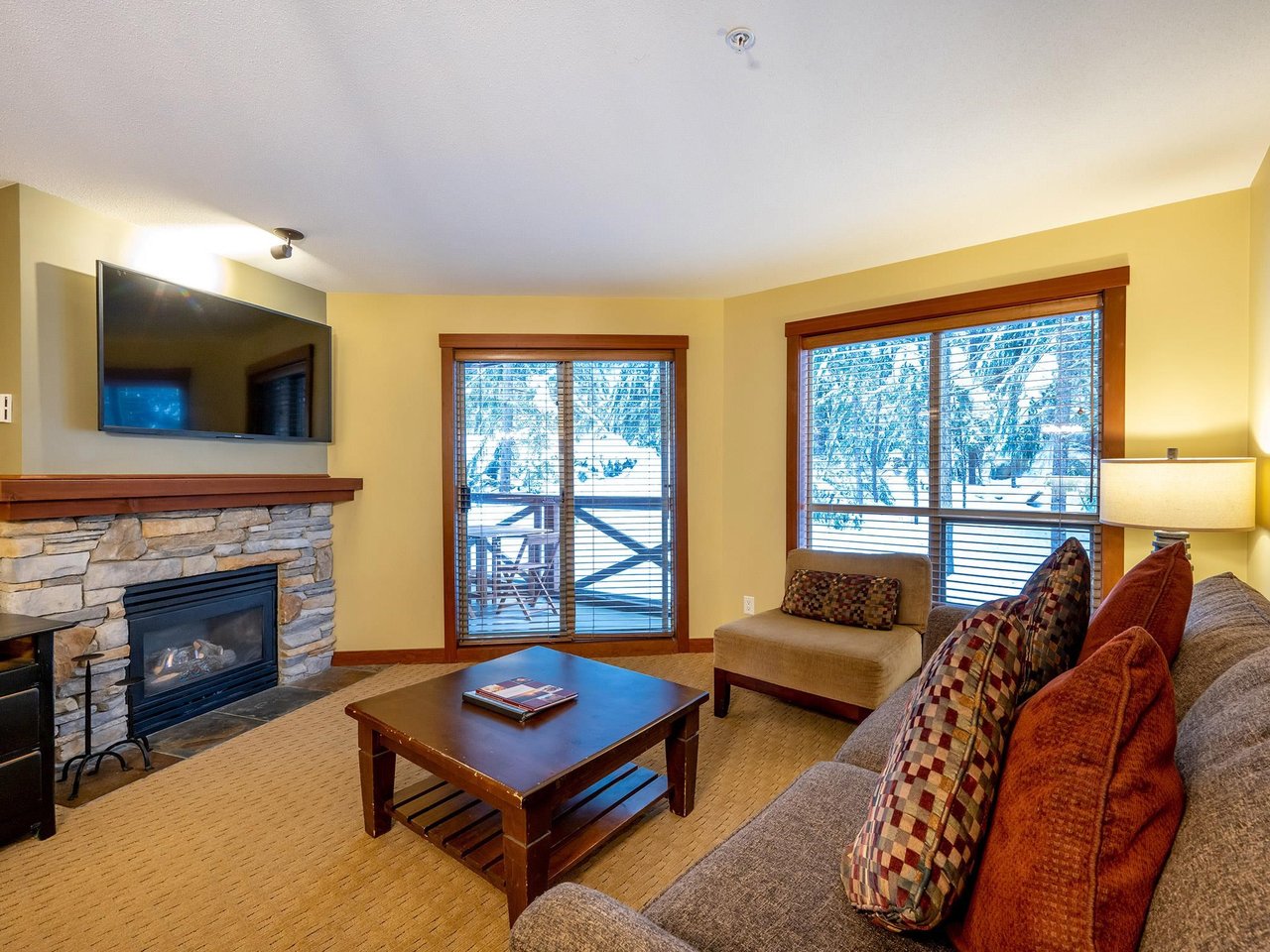 207 G3-4653 Blackcomb Wy