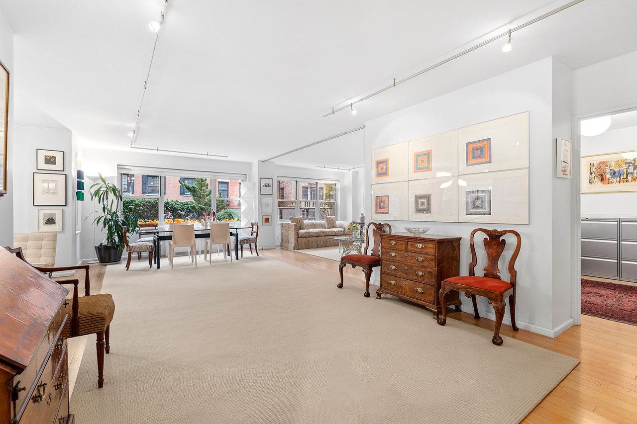 20 East 9th Street, Unit 3AB
