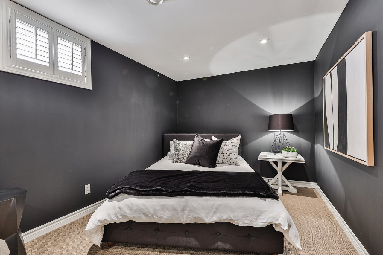 1066 Chateau Court