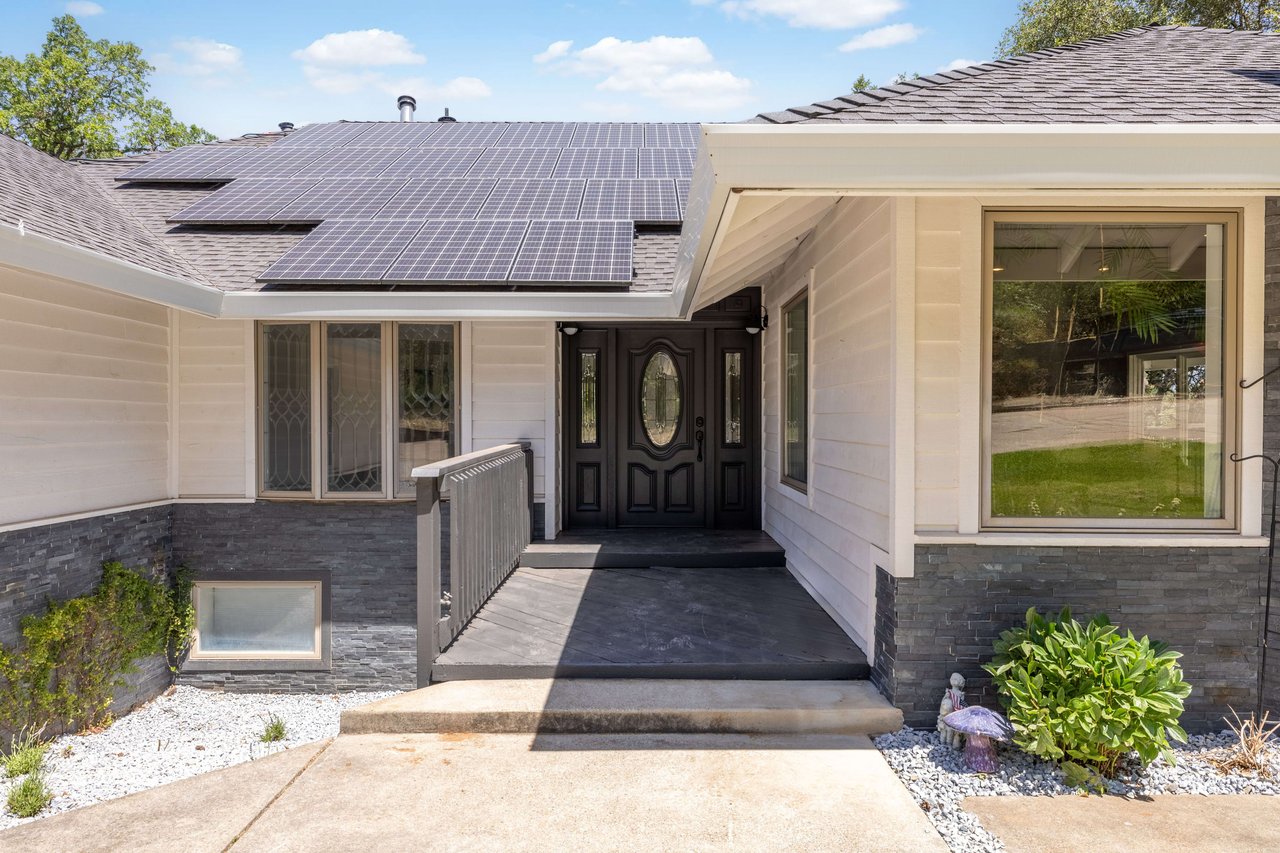2880 Carlson Drive