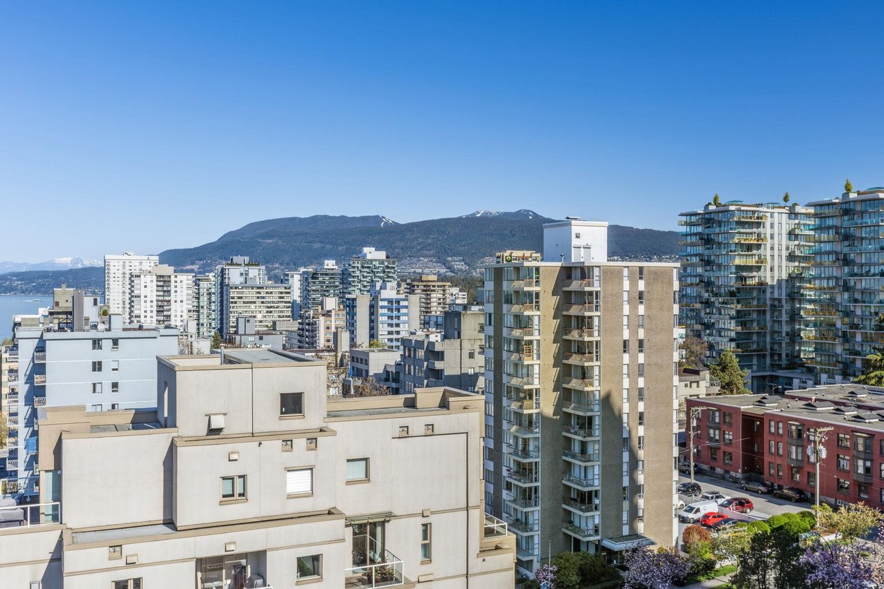 403-1250 Burnaby St