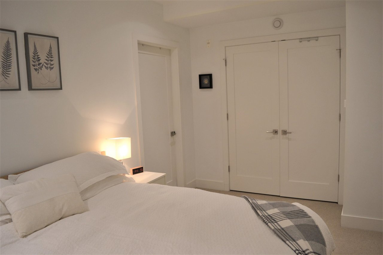 2519 W 8th Avenue, Vancouver