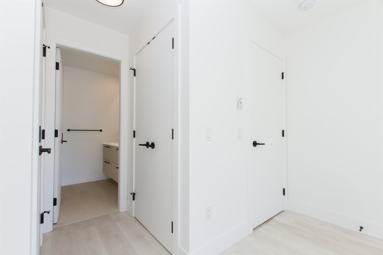 37985 Helm Way, Squamish