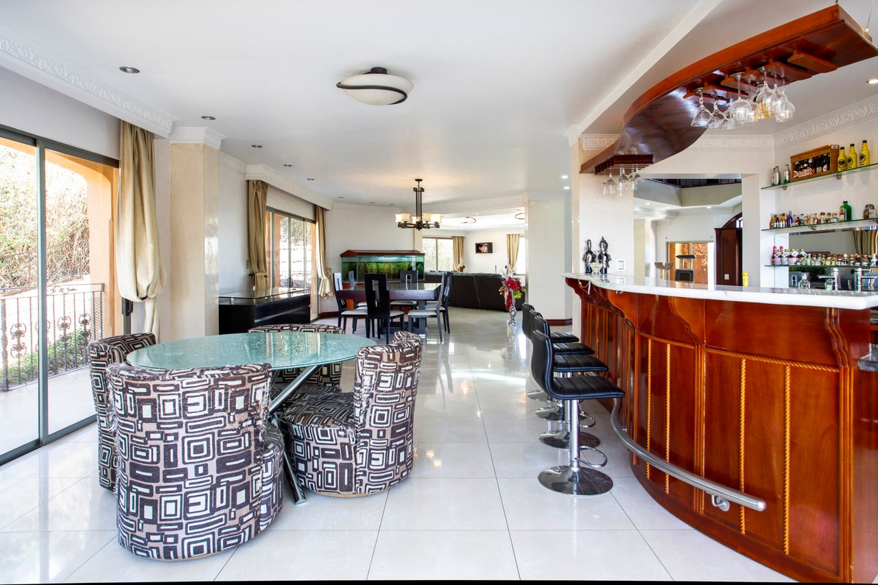 Panoramic Mediterranean Estate, Santa Ana, San Jose
