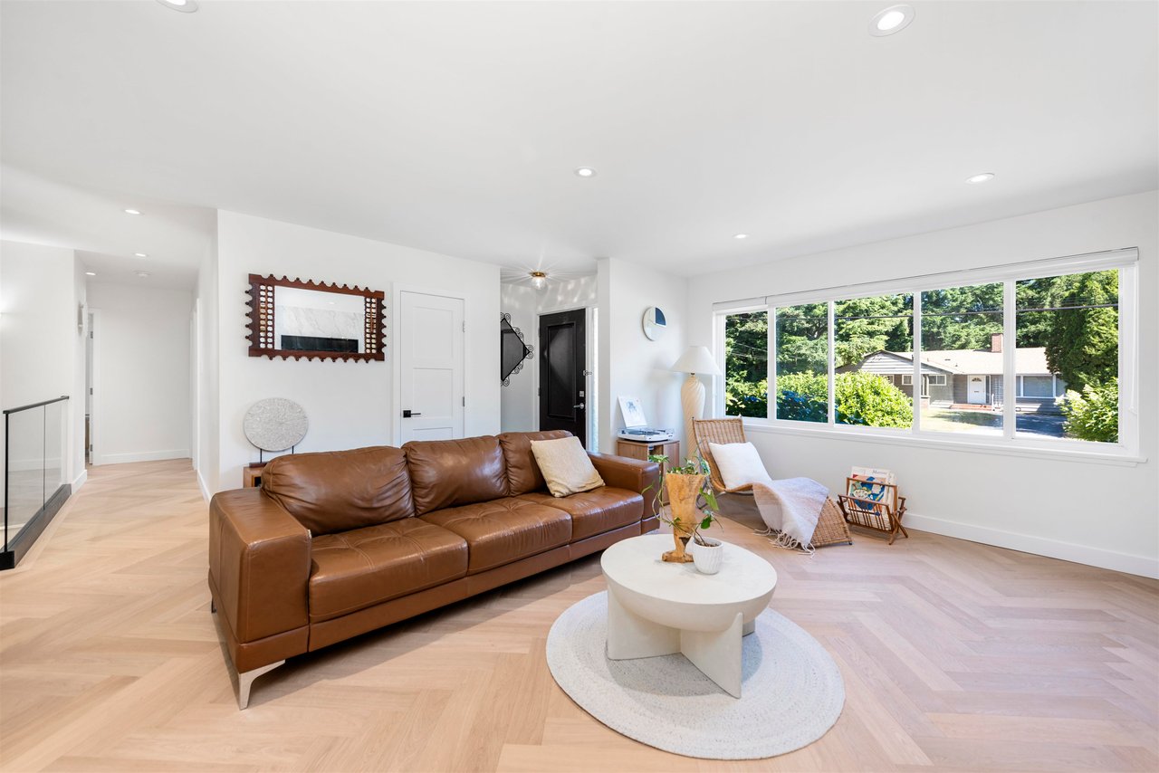 335 Seaview Drive, Port Moody