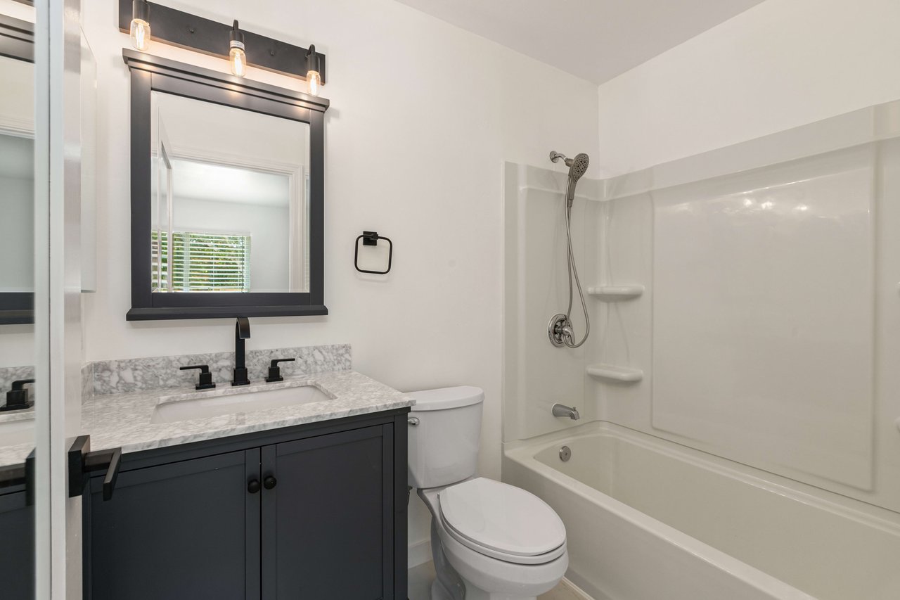 Spectacular 1 bedroom condo