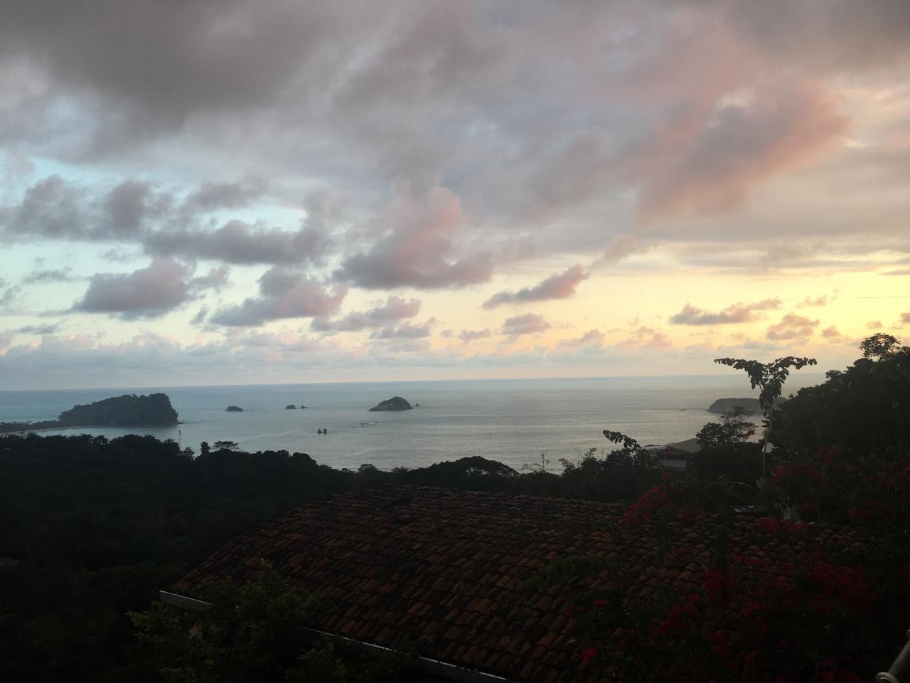 205 Acre Ranch W. Unsurpassed Ocean Views Right in Manuel Antonio!