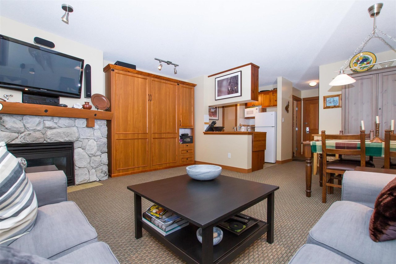 515-4660 Blackcomb Wy