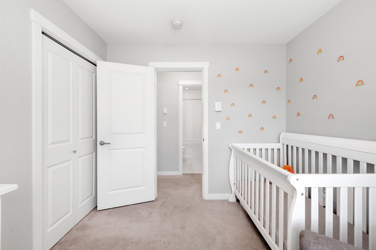 9-7180 Gilbert Rd