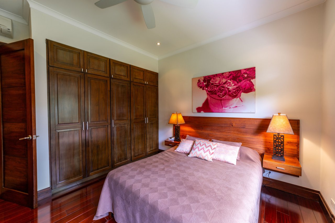 City Family Home, Escazu, San Jose